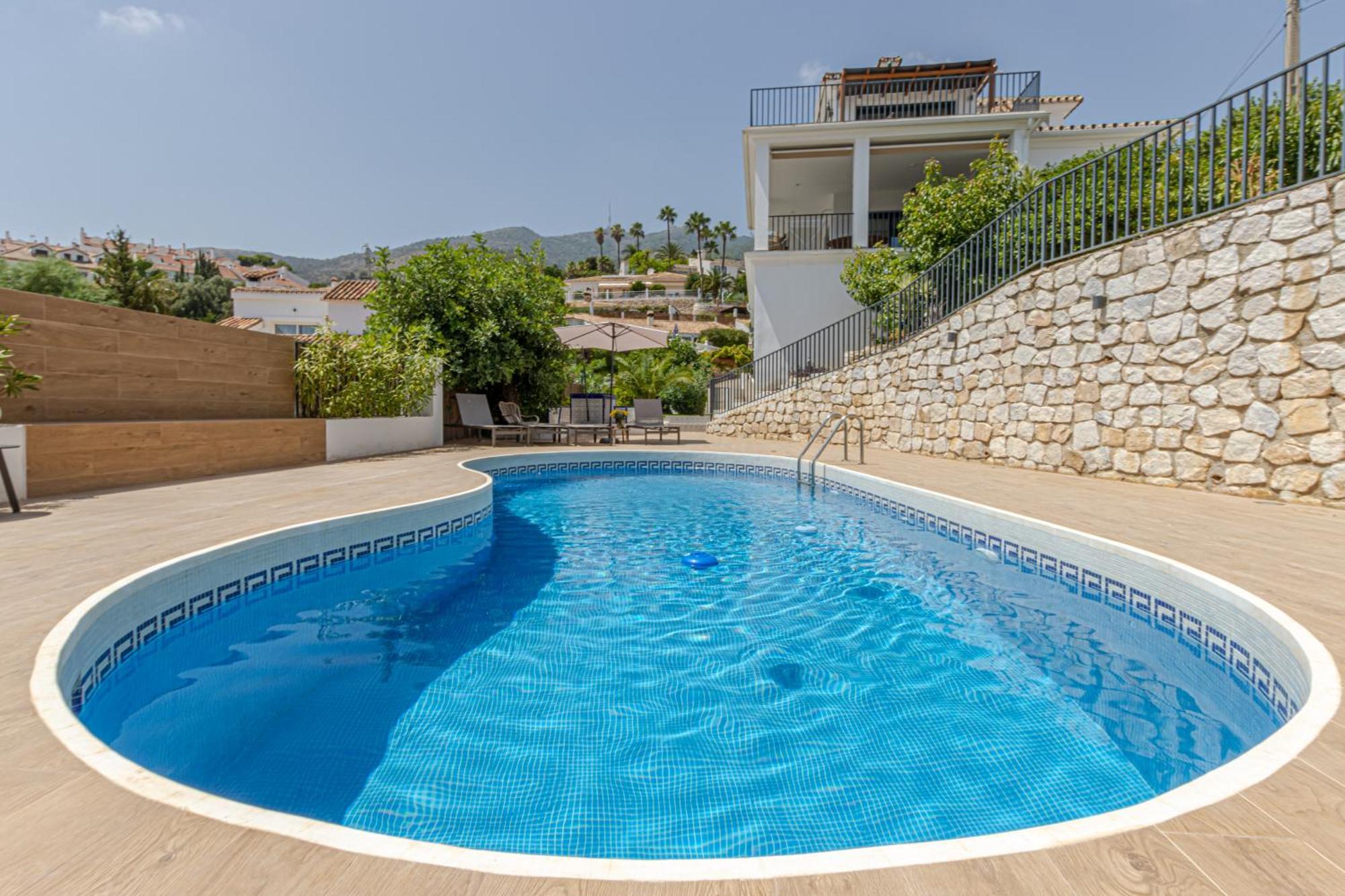 Villa Luxury Alhambra Close To Sea And Centre Benalmádena