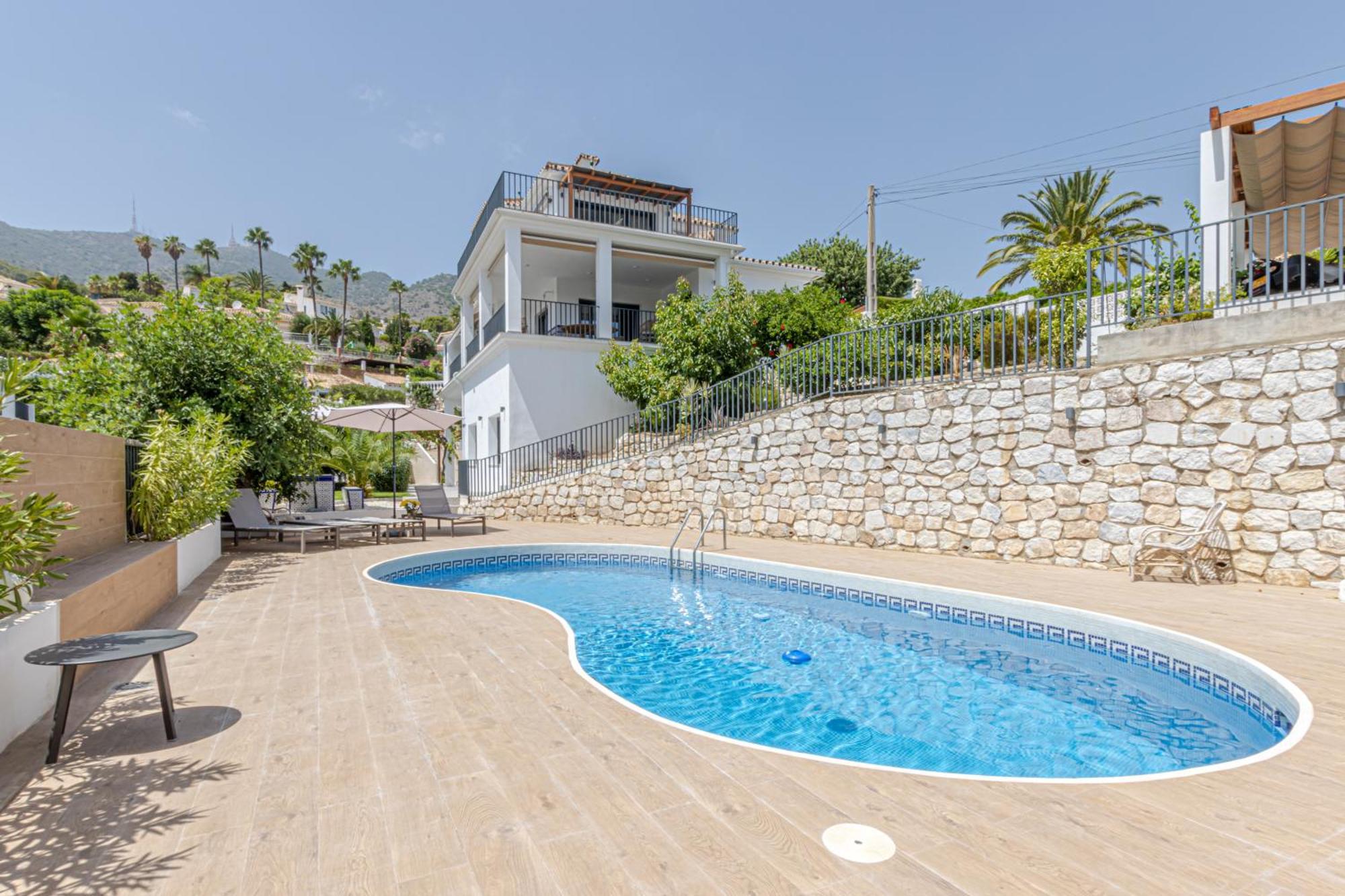 Luxury Alhambra Close To Sea And Centre *