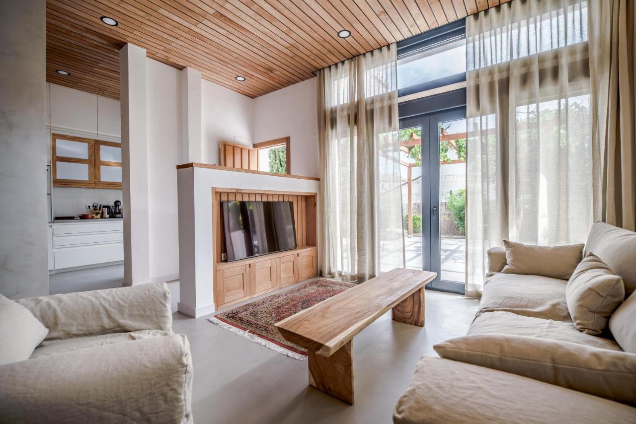 Luxury Alhambra Close To Sea And Centre Villa *