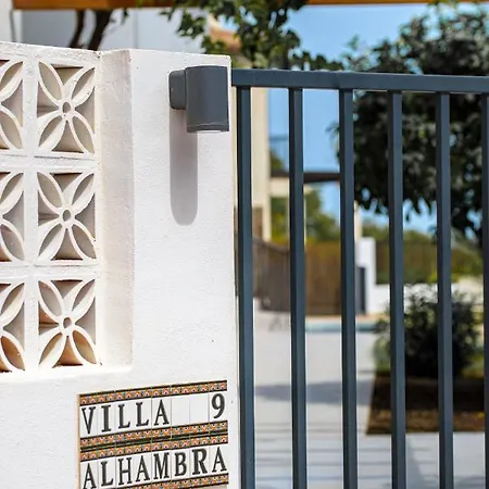 Luxury Villa Alhambra Close To Sea And Centre Benalmádena Exterior photo